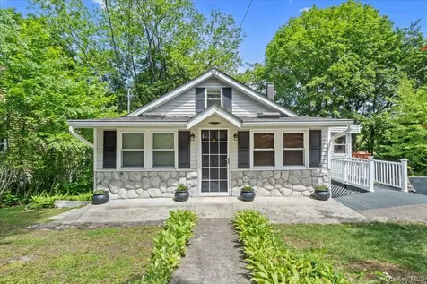 118 Hewitt Street Lake Peekskill NY 10537