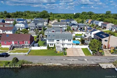 2862 Island Channel Road Seaford NY 11783