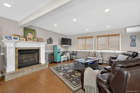 2862 Island Channel Road Seaford NY 11783