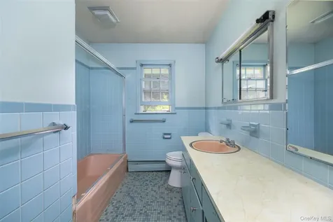 21 Violet Drive Beacon NY 12508