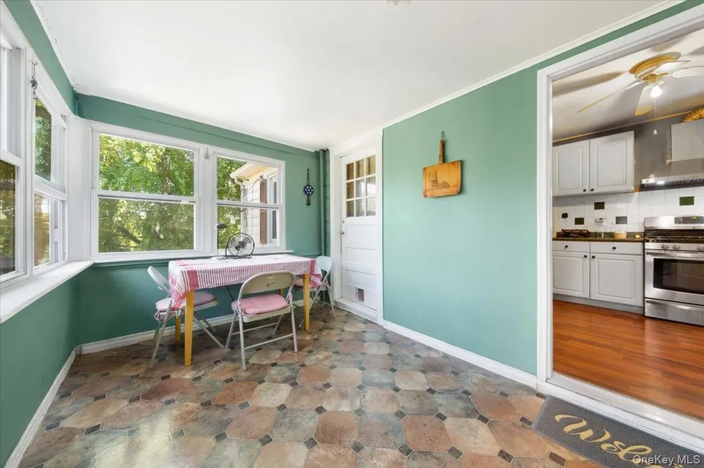 184 Lake Drive Lake Peekskill NY 10537