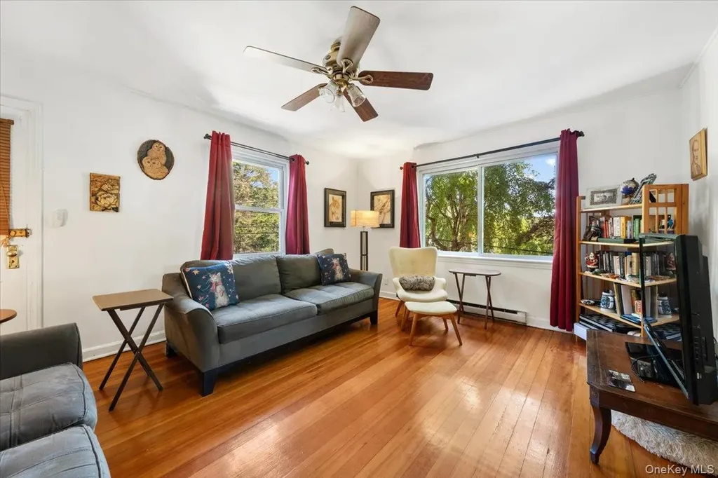 184 Lake Drive Lake Peekskill NY 10537