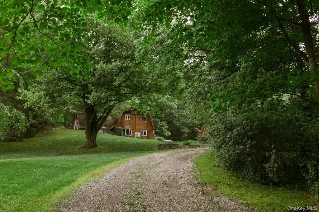 280 Route 164 Patterson NY 12563