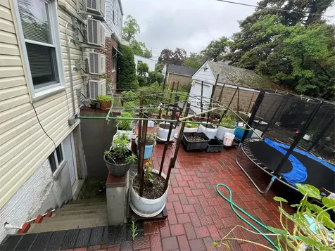 8622 251st Street Bellerose NY 11426