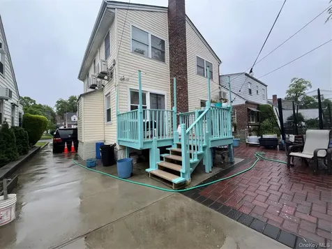 8622 251st Street Bellerose NY 11426