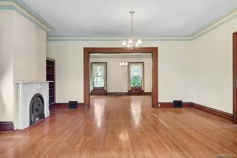 206 Greycourt Road Chester NY 10918