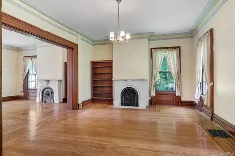 206 Greycourt Road Chester NY 10918