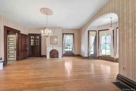 206 Greycourt Road Chester NY 10918