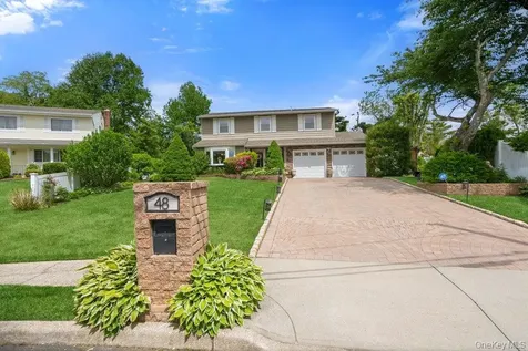48 Lawrence Avenue Holbrook NY 11741