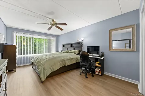 300 High Point Drive Hartsdale NY 10530