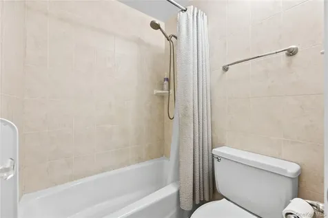 300 High Point Drive Hartsdale NY 10530