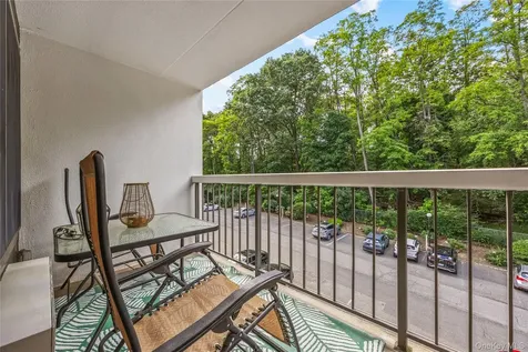 300 High Point Drive Hartsdale NY 10530