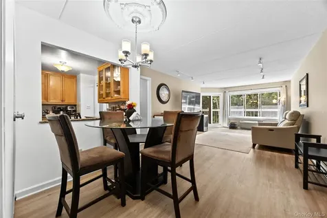 300 High Point Drive Hartsdale NY 10530