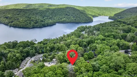11 Richardsville Road Carmel NY 10512
