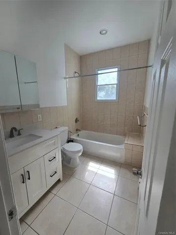 114 Essex Street Brooklyn NY 11208