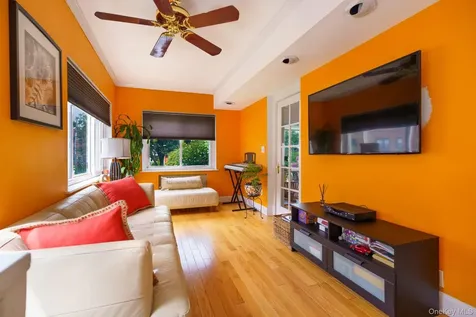 9 Esplanade Mount Vernon NY 10553