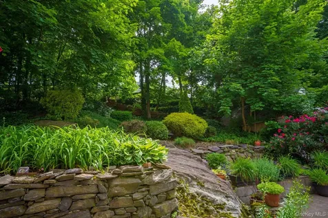 9 Esplanade Mount Vernon NY 10553
