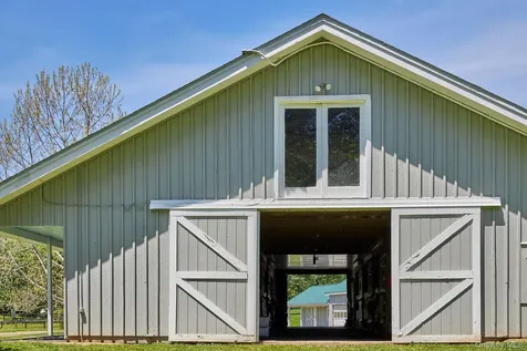 52 Pells Road Rhinebeck NY 12572
