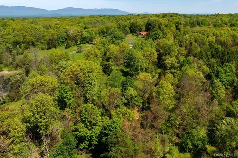 52 Pells Road Rhinebeck NY 12572