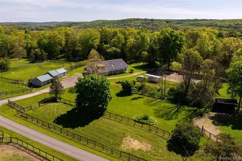52 Pells Road Rhinebeck NY 12572