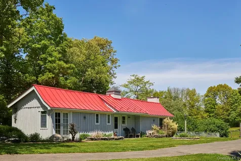 52 Pells Road Rhinebeck NY 12572