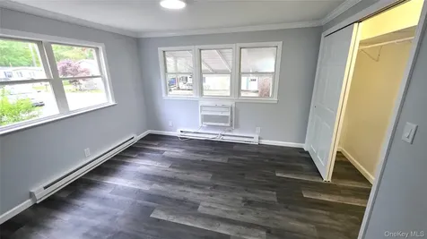 525 Riverleigh Avenue Riverhead NY 11901