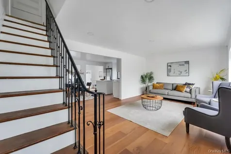 20 Howard Street Hicksville NY 11801