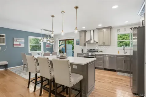 22 Kendell Drive Wappingers Falls NY 12590