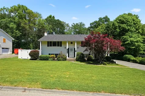 22 Kendell Drive Wappingers Falls NY 12590