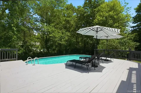 22 Kendell Drive Wappingers Falls NY 12590
