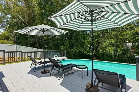 22 Kendell Drive Wappingers Falls NY 12590