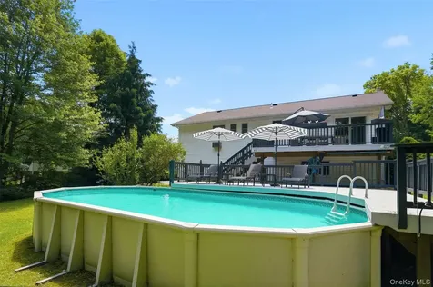 22 Kendell Drive Wappingers Falls NY 12590