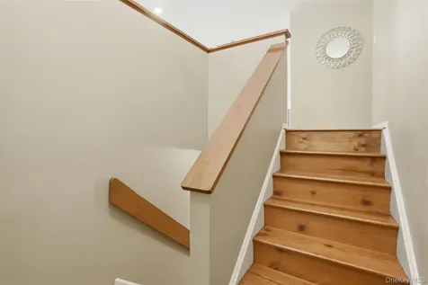 22 Kendell Drive Wappingers Falls NY 12590