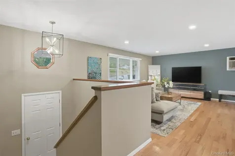 22 Kendell Drive Wappingers Falls NY 12590