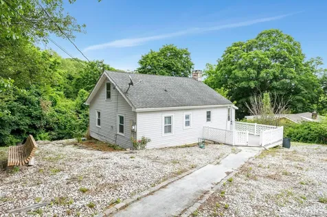 15 Schuyler Road Carmel NY 10512