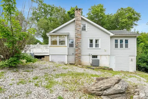 15 Schuyler Road Carmel NY 10512