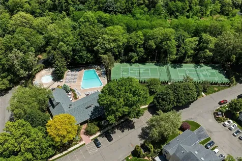 44 Hidden Ridge Drive Syosset NY 11791