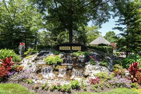 44 Hidden Ridge Drive Syosset NY 11791