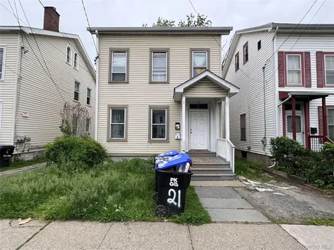 21 Jewett Avenue Poughkeepsie NY 12601