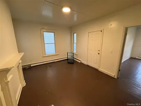 21 Jewett Avenue Poughkeepsie NY 12601