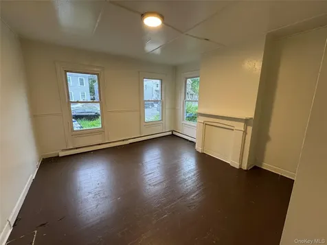 21 Jewett Avenue Poughkeepsie NY 12601