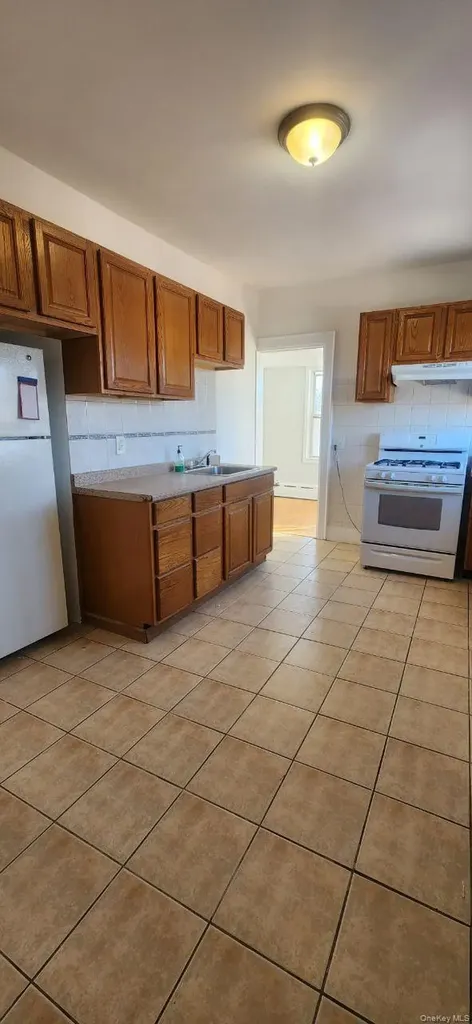 594 Yonkers Avenue Yonkers NY 10704
