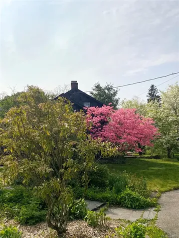 77 Upper Hook Road Rhinebeck NY 12572