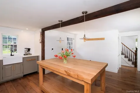 77 Upper Hook Road Rhinebeck NY 12572