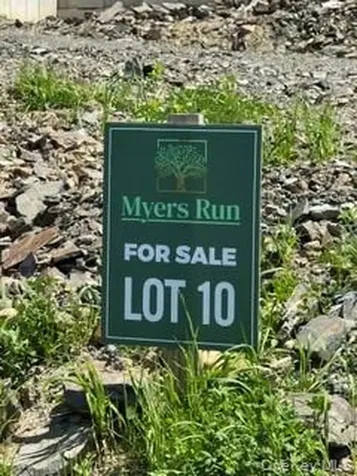 9 Shadow Court Wappingers Falls NY 12590
