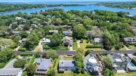 58 Cliff Drive Sag Harbor NY 11963