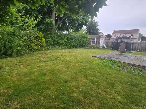 224 Ohio Street Hicksville NY 11801