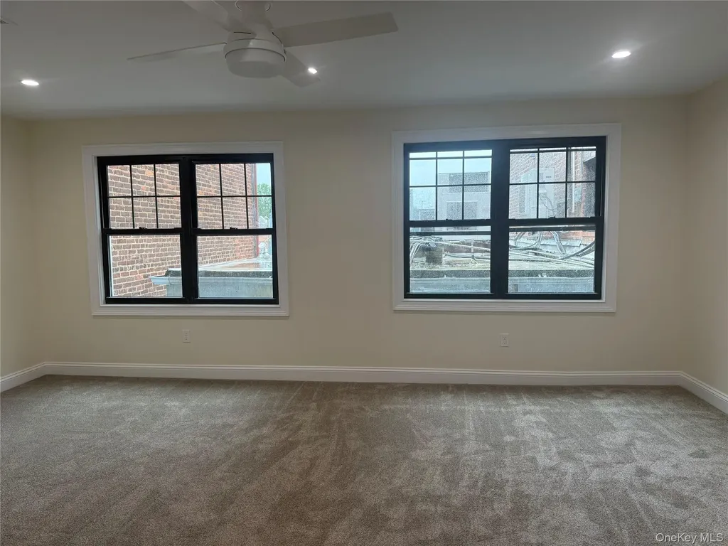 100A Main Street Mineola NY 11501