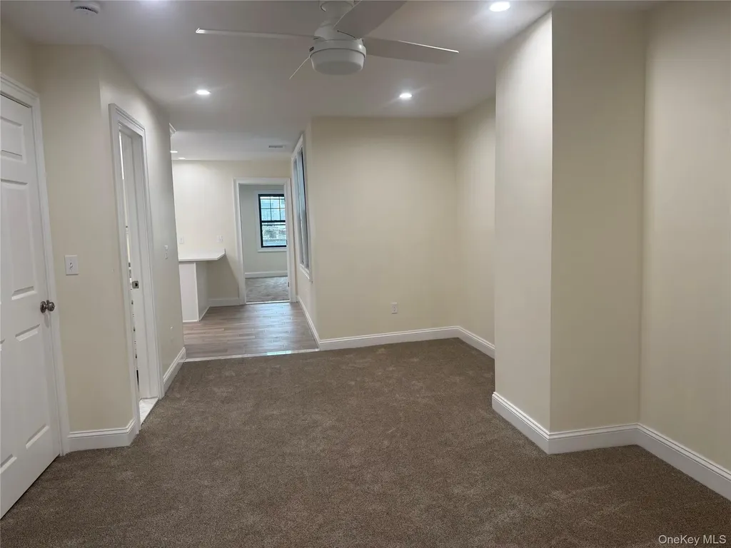 100A Main Street Mineola NY 11501