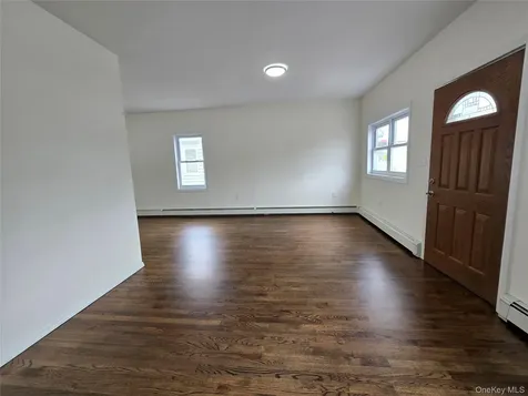 20 W 10th Road Broad Channel NY 11693